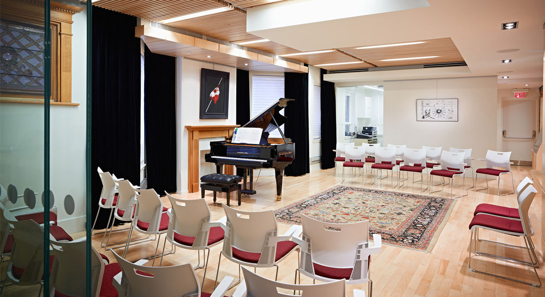 Perfect for your next concert, seminar or meeting!